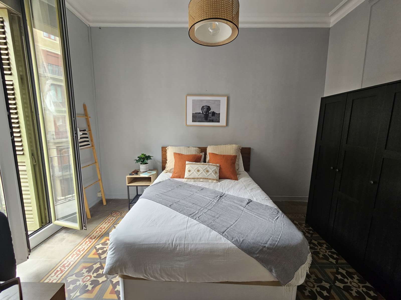 Flat to share in L'Antiga Esquerra de l'Eixample