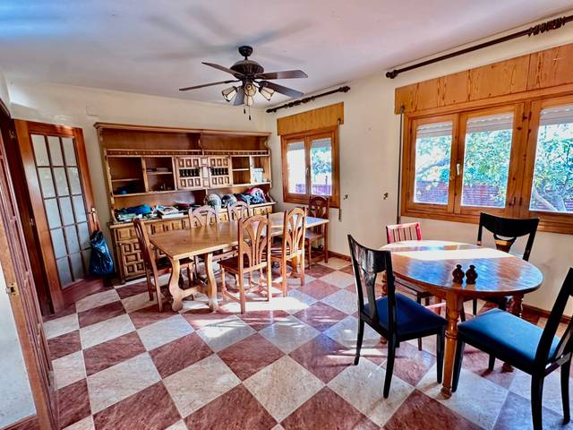 Casa-chalet en Venta en Avenida Museo del Prado en La Paloma - Asfain