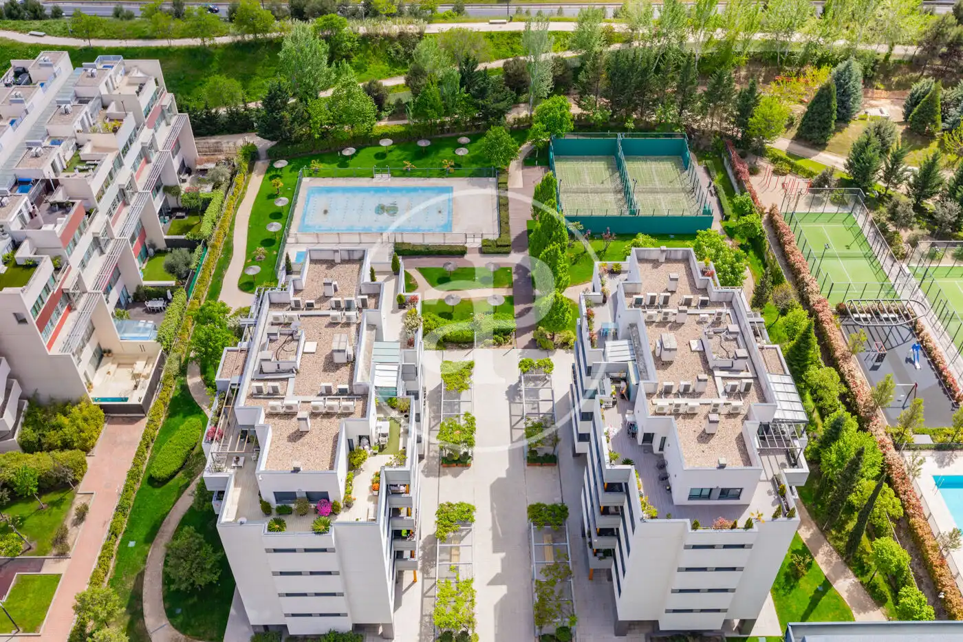 Exterior view of Flat for sale in Madrid  with Air Conditioner, Heating and Private garden