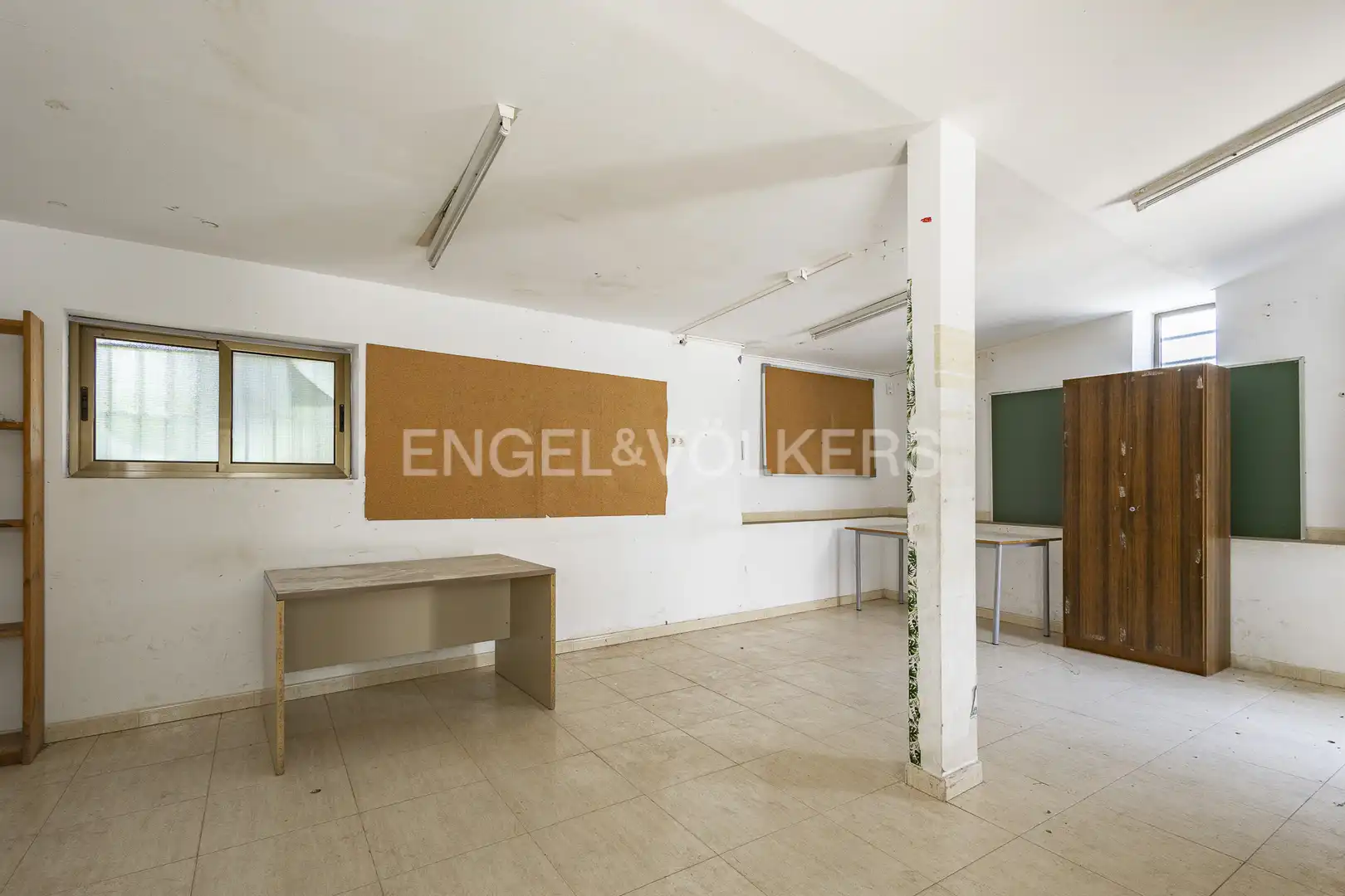 Edificio en venta en Sant Joan Despí