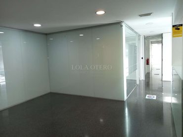 Oficina amb ascensor de lloguer a L'Eixample