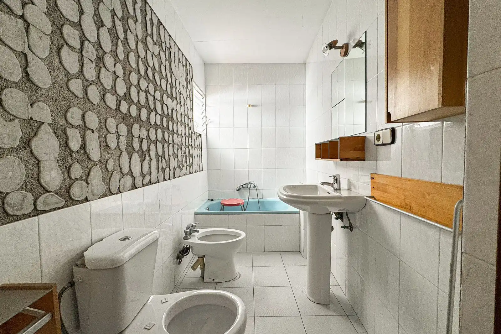Baño de Piso en venta en Almería con Terraza y Trastero