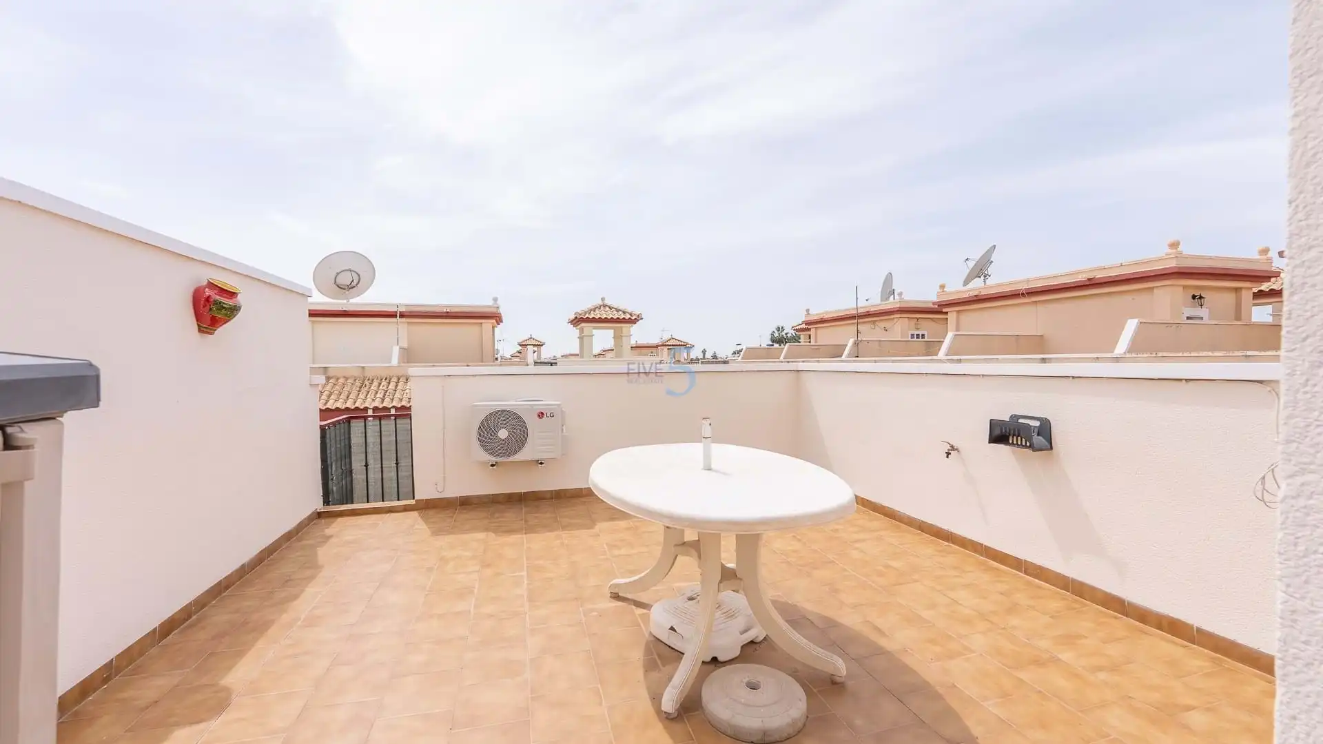 Terraza de Piso en venta en San Pedro del Pinatar con Aire acondicionado, Calefacción y Piscina