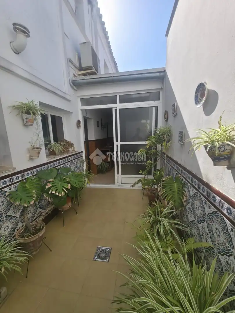 Vista exterior de Casa o chalet en venta en Montilla con Aire acondicionado y Terraza