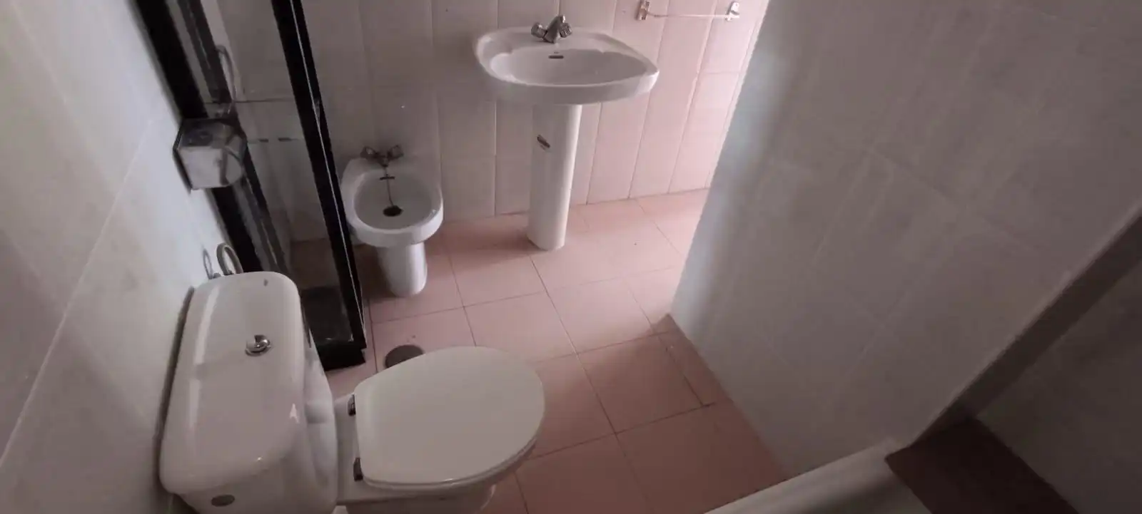 Bathroom of Flat for sale in Zamora Capital   with Heating, Storage room and Balcony