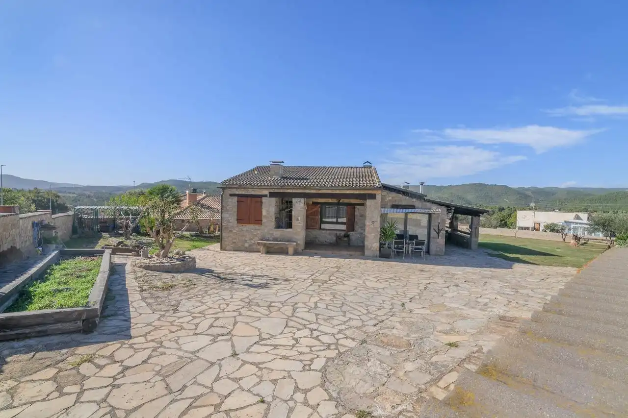 Vista exterior de Casa o chalet en venta en Fonollosa con Aire acondicionado, Jardín privado y Terraza
