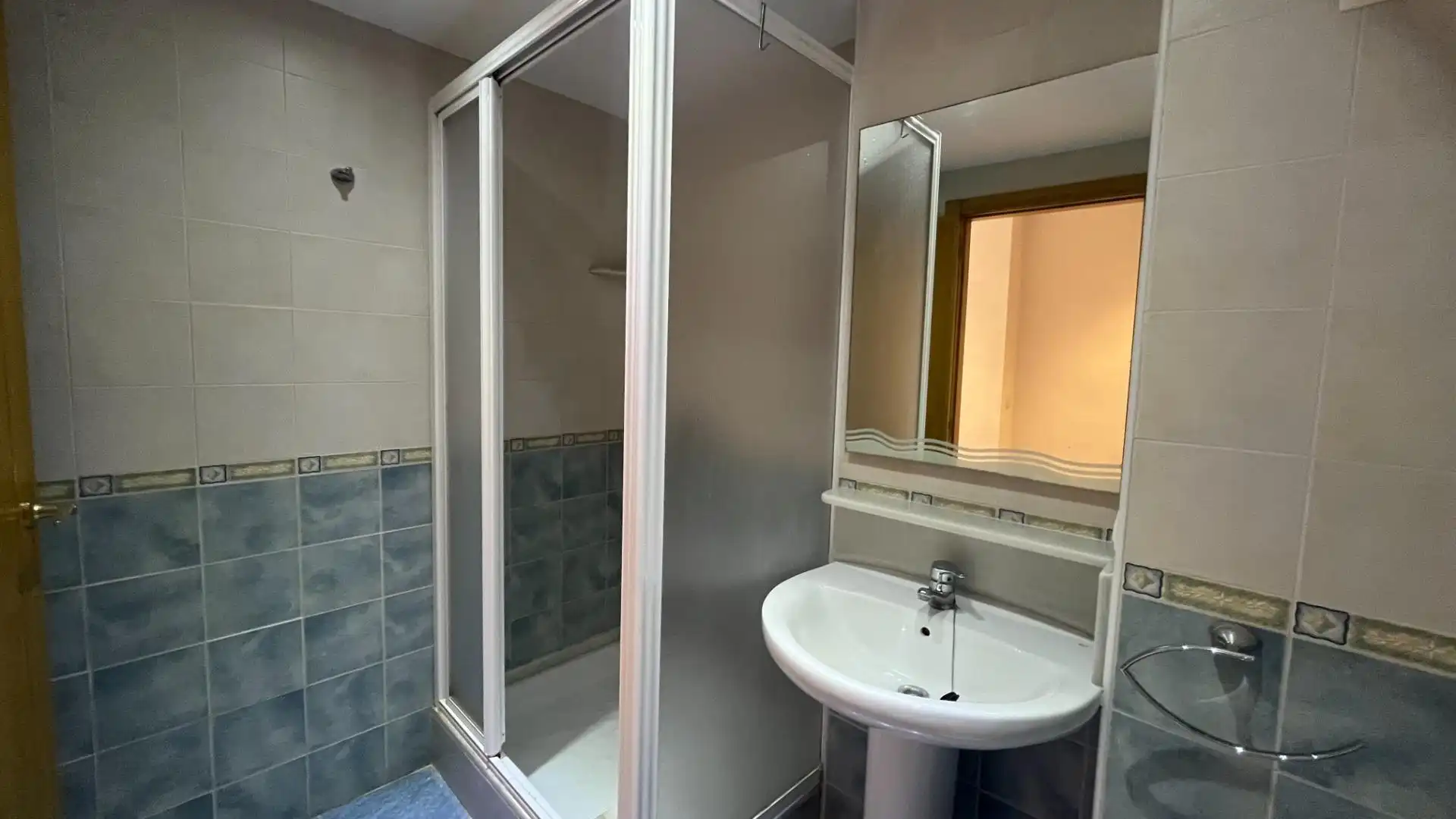 Badezimmer von Wohnungen zur Miete in Meliana, Valencia