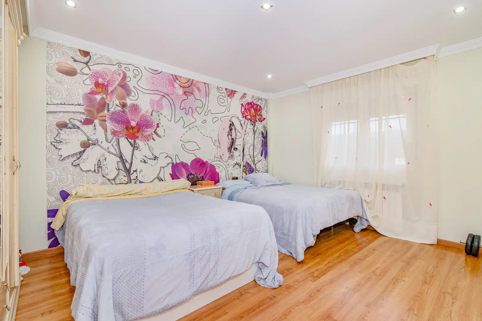 Chalet en venta en Calle Almendro, imagen 3