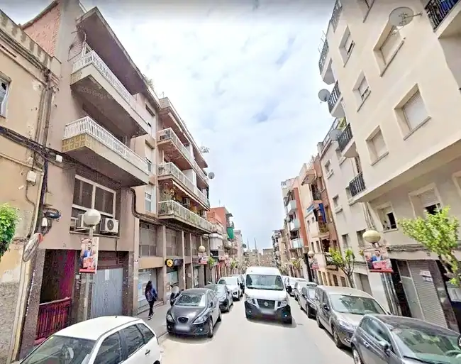 Casa aparellada en venda a C/ Calderon de la Barca, imagen 3