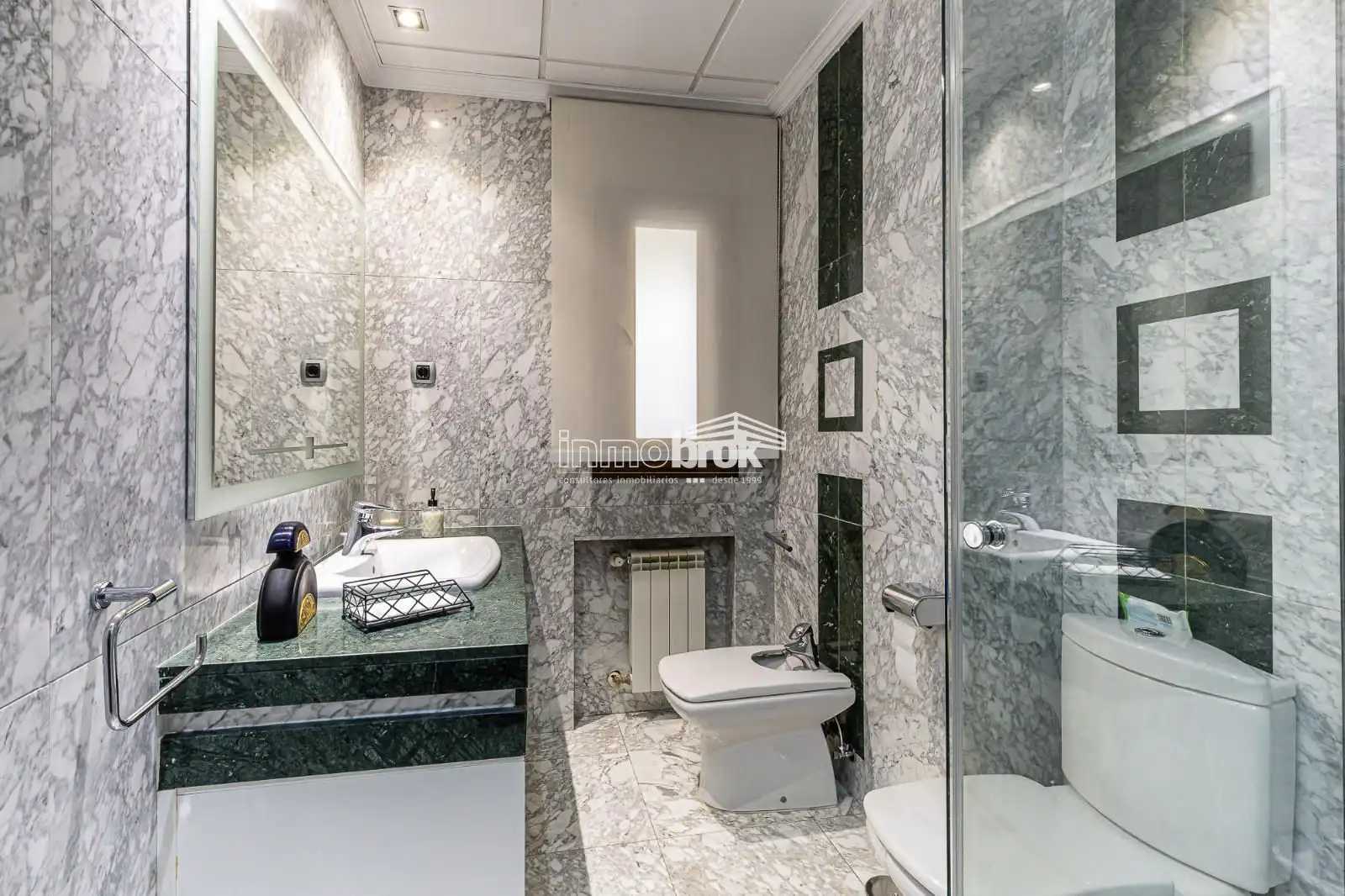 Baño de Casa o chalet en venta en Madrid con Aire acondicionado, Calefacción y Terraza