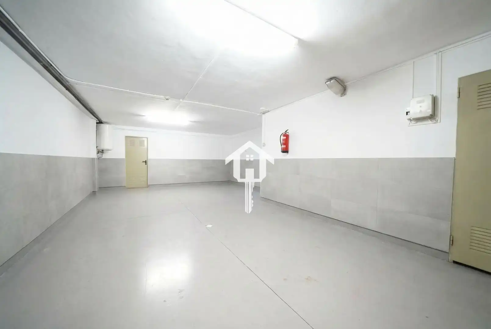 Casa adosada en venda en Alicante / Alacant amb Aire condicionat, Calefacció i Jardí privat