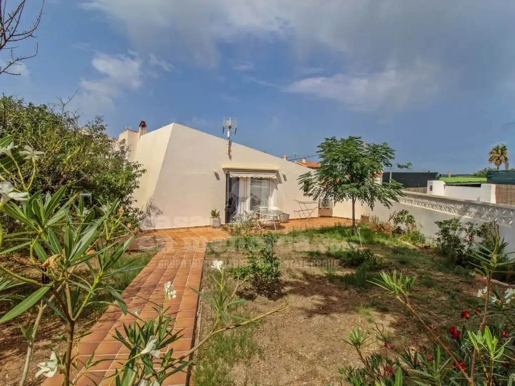 Jardí de Casa o xalet en venda en Es Castell amb Aire condicionat, Calefacció i Jardí privat