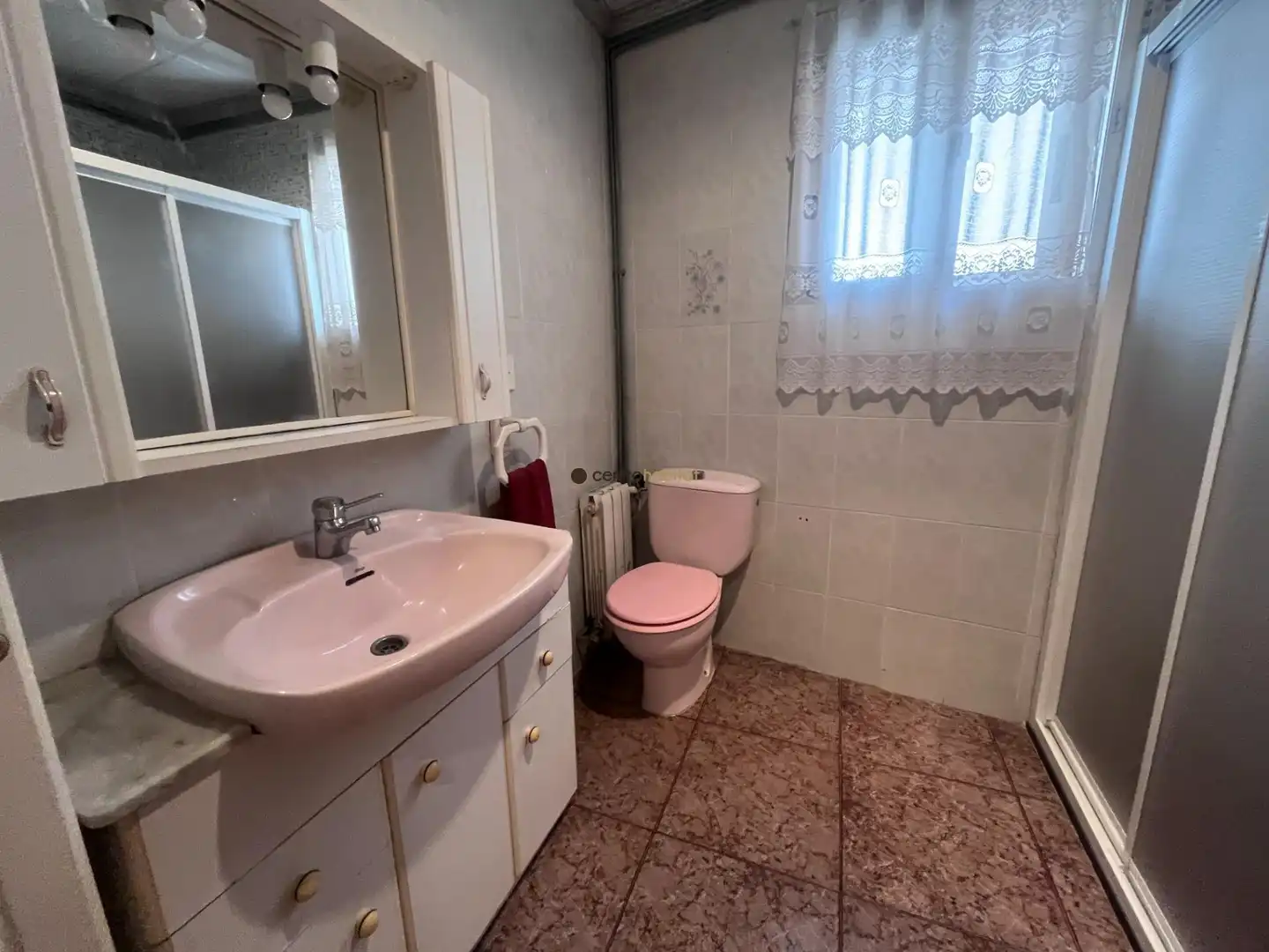 Bathroom of Houses for sale in Elda  with Air Conditioner, Heating and Balcony