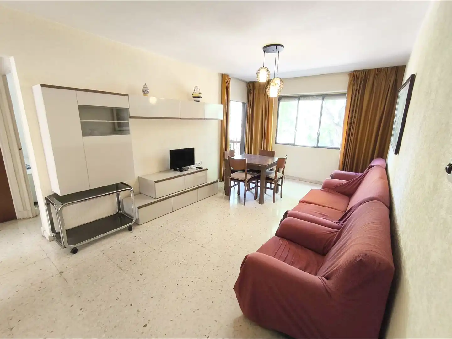Sala d'estar de Pis de lloguer en Murcia amb Terrassa, Moblat i Balcó