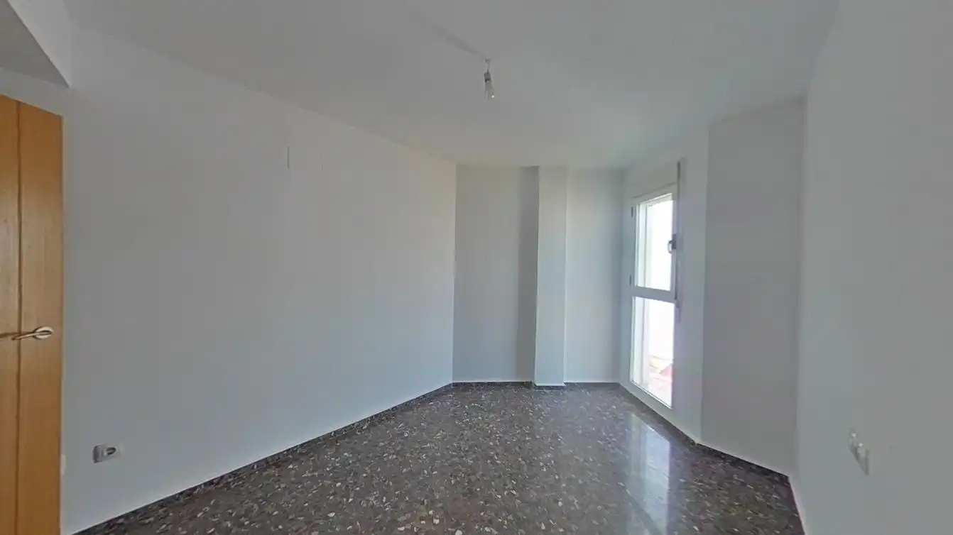 Habitación de Piso en venta en Valencia con Aire acondicionado y Calefacción