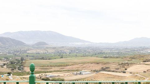 Foto 4 de Casa adosada en venta en Cártama, Málaga