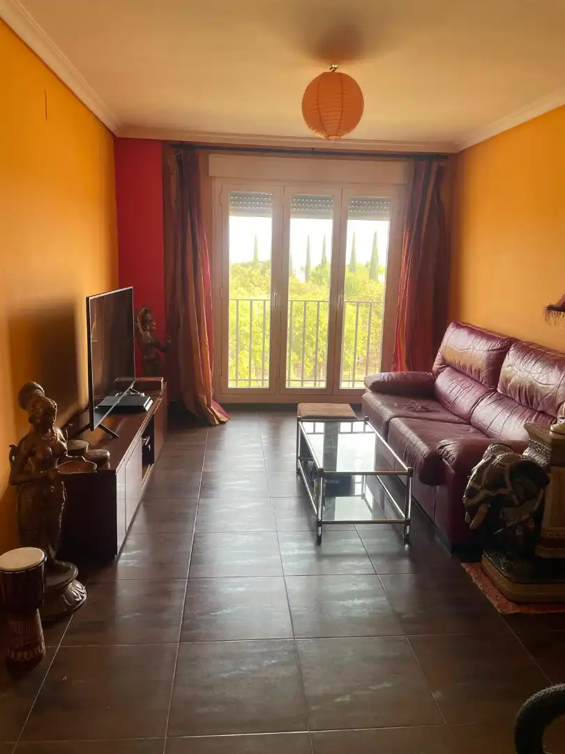 Flat for sale in Calle Polonia, Nuevo Parque