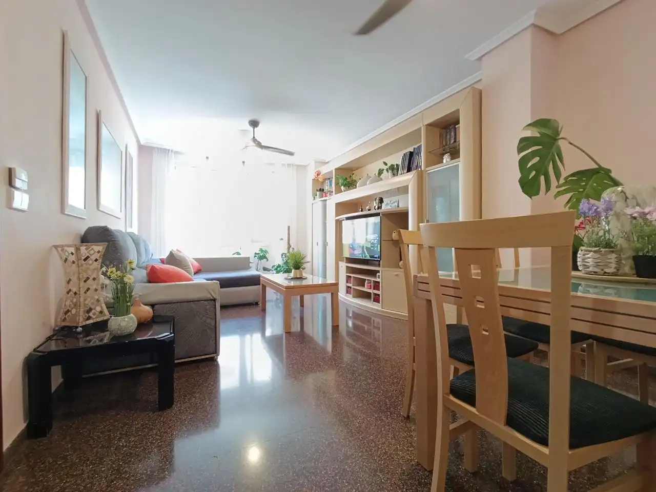 Sala de estar de Piso en venta en Ibi con Calefacción y Amueblado