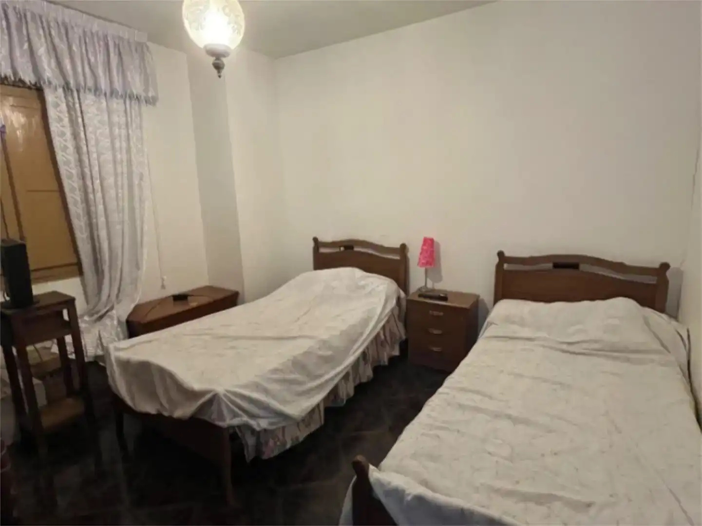 Habitación de Casa adosada en venta en Caniles
