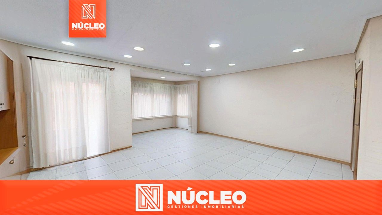 Piso en venta en Elche / Elx con Aire acondicionado y Balcón