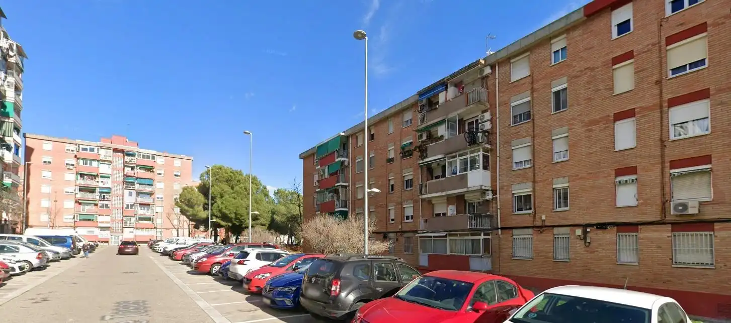 Vista exterior de Piso en venta en Sabadell