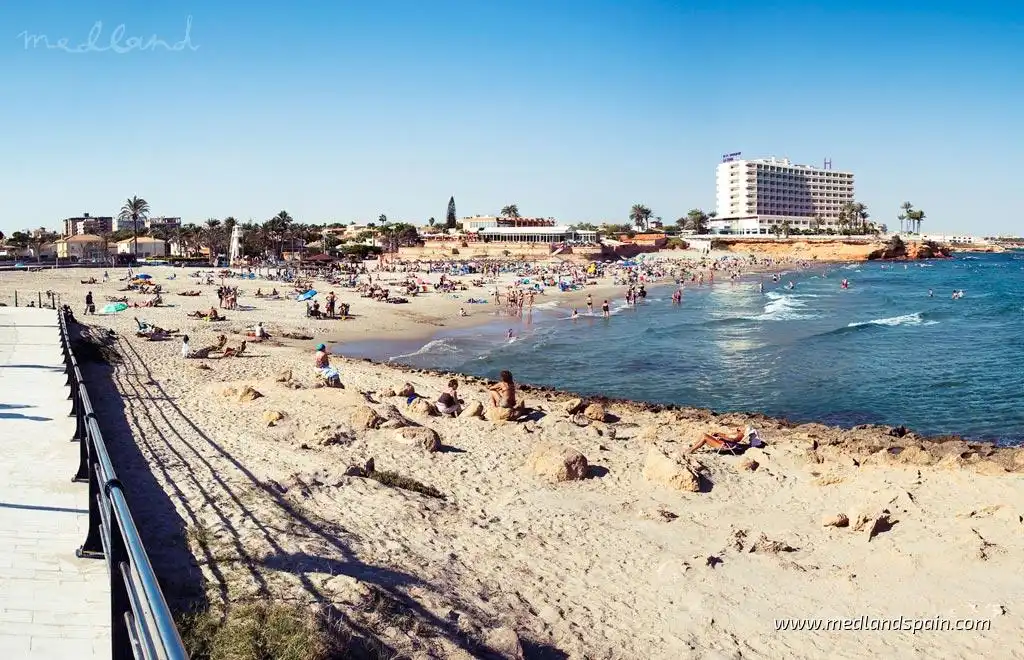 Chalet con piscina en venta en Orihuela Costa, imagen 11