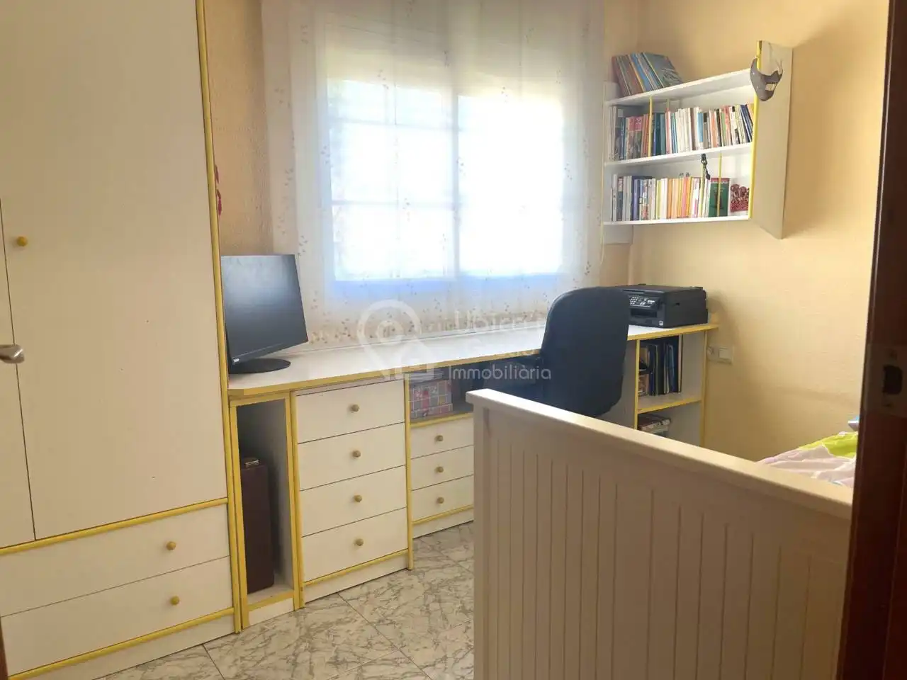 Dormitori de Casa adosada en venda en Palau-solità i Plegamans amb Aire condicionat, Calefacció i Jardí privat