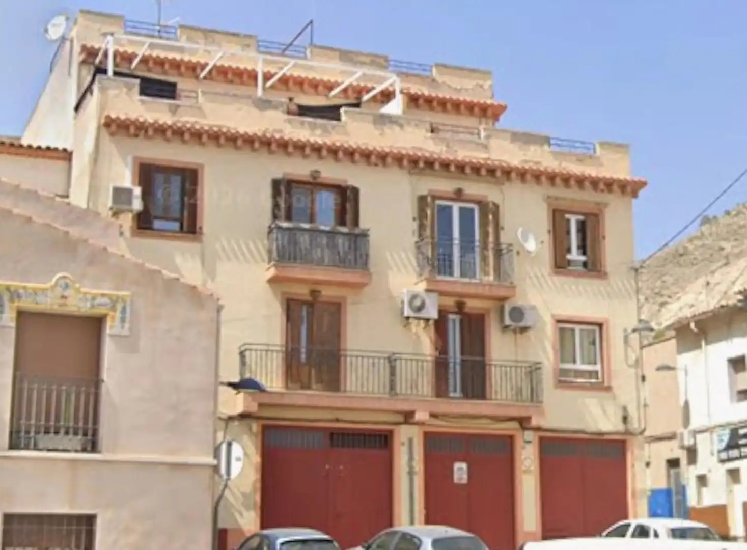 Vista exterior de Piso en venta en Población de Arroyo