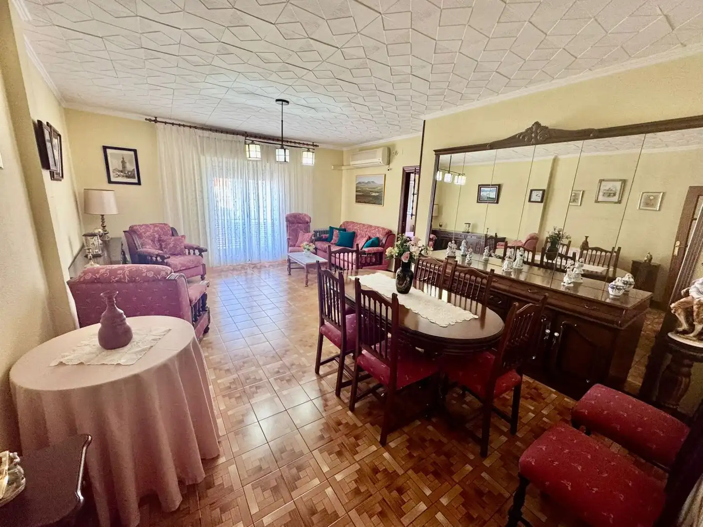 Appartamento con terrazza in vendita a Valdepeñas