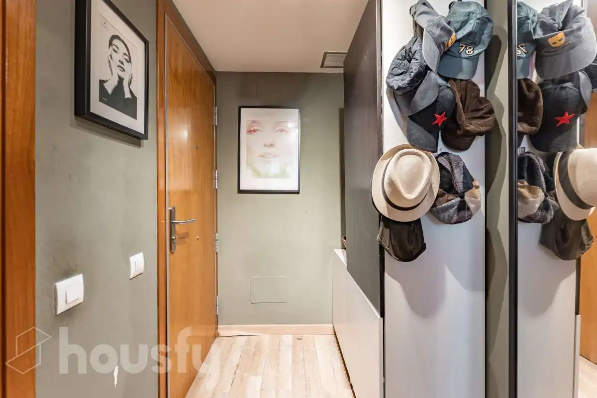 Duplexes for sale in L'Hospitalet de Llobregat  with Air Conditioner, Heating and Parquet flooring