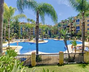 Exterior view of Apartment for sale in Marbella  with Terrace, Swimming Pool and Balcony