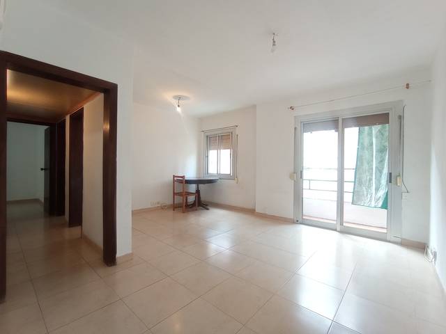 Piso en Venta en La Llagosta