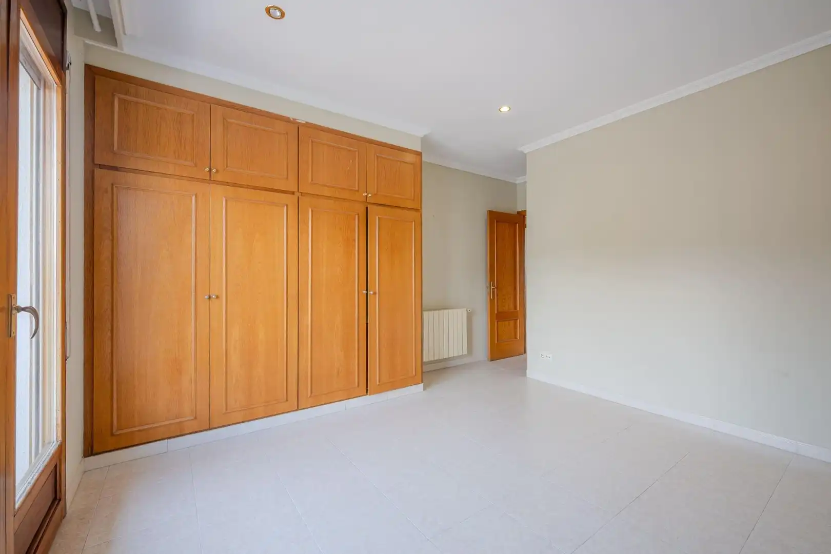 Bedroom of Houses for rent in Girona  with Air Conditioner, Heating and Private garden