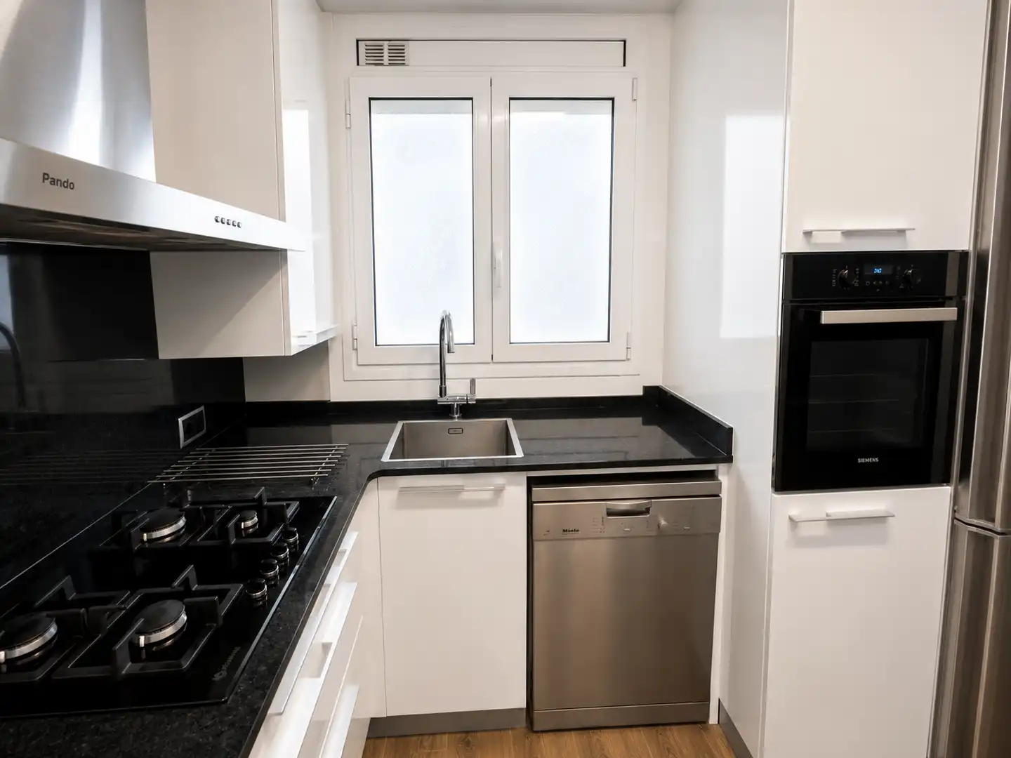 Küche von Wohnung zum Verkauf in Tàrrega mit Klimaanlage, Heizung und Terrasse