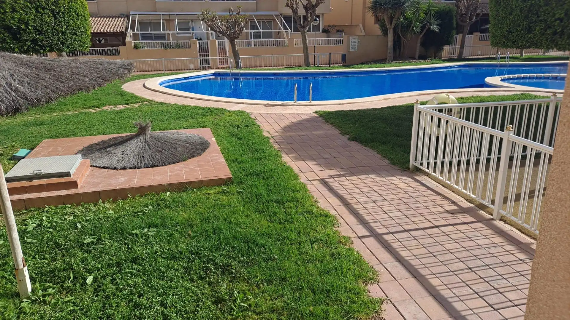 Piscina de Pis en venda en Elche / Elx amb Aire condicionat, Calefacció i Terrassa