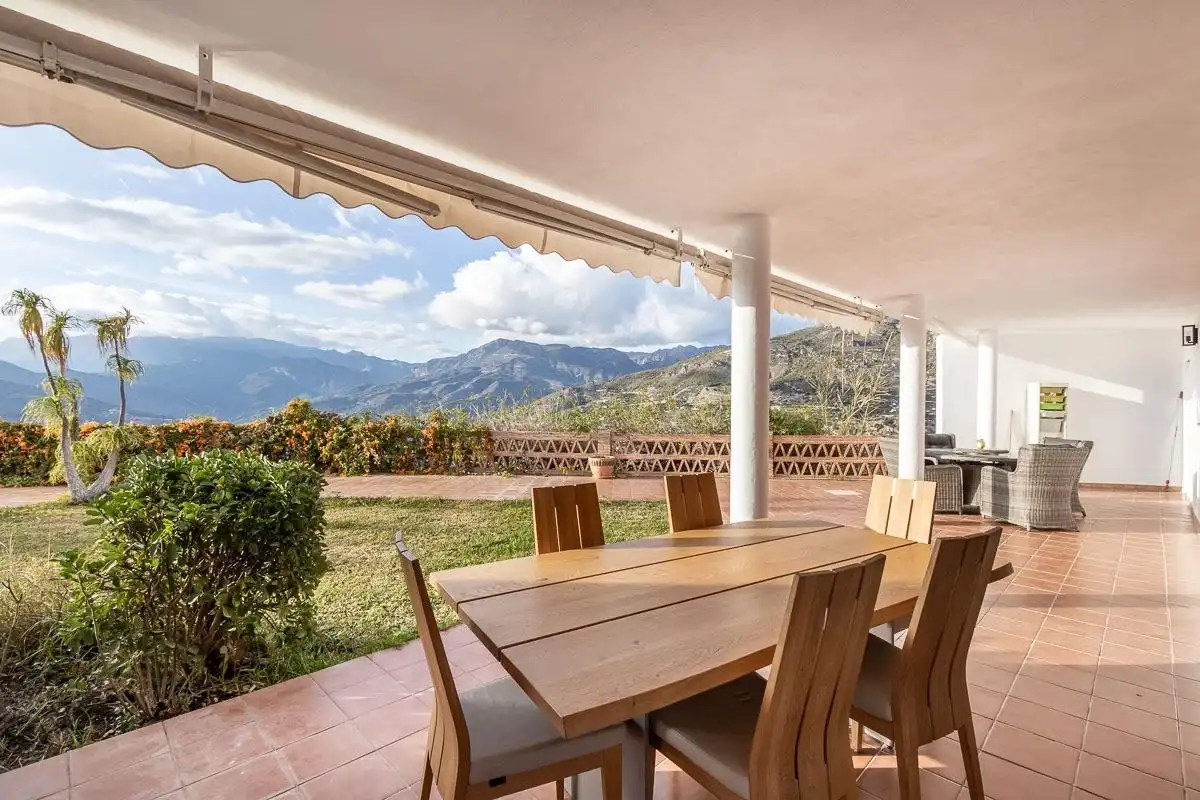 Terraza de Casa o chalet en venta en Jete con Aire acondicionado, Calefacción y Jardín privado