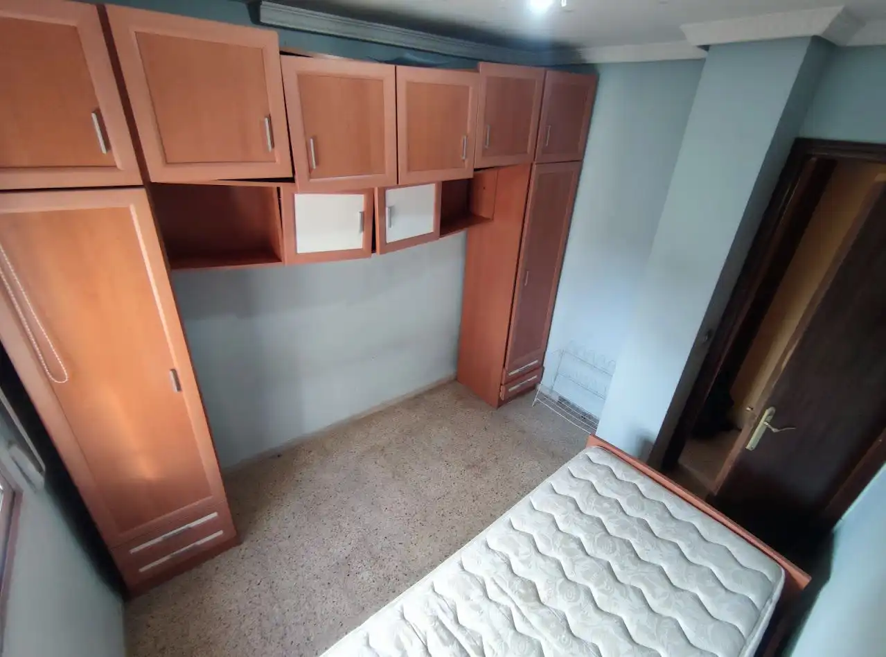 Bedroom of Flat for sale in Sevilla  with Air Conditioner and Storage room