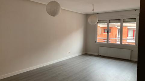 Foto 4 de Apartament de lloguer a Parque Alfonso X el Sabio, 2, La Fresneda, Siero