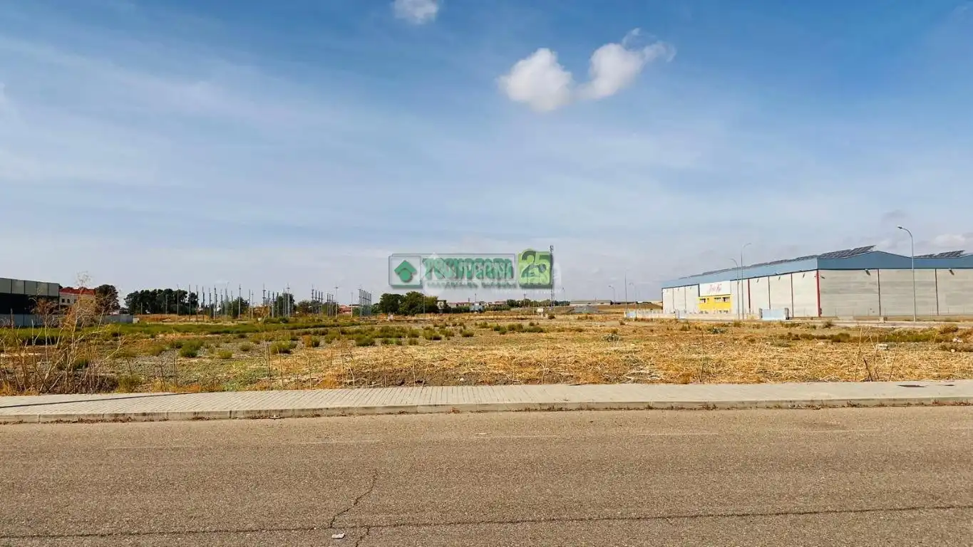 Terreny industrial en venda a Yuncler, Toledo