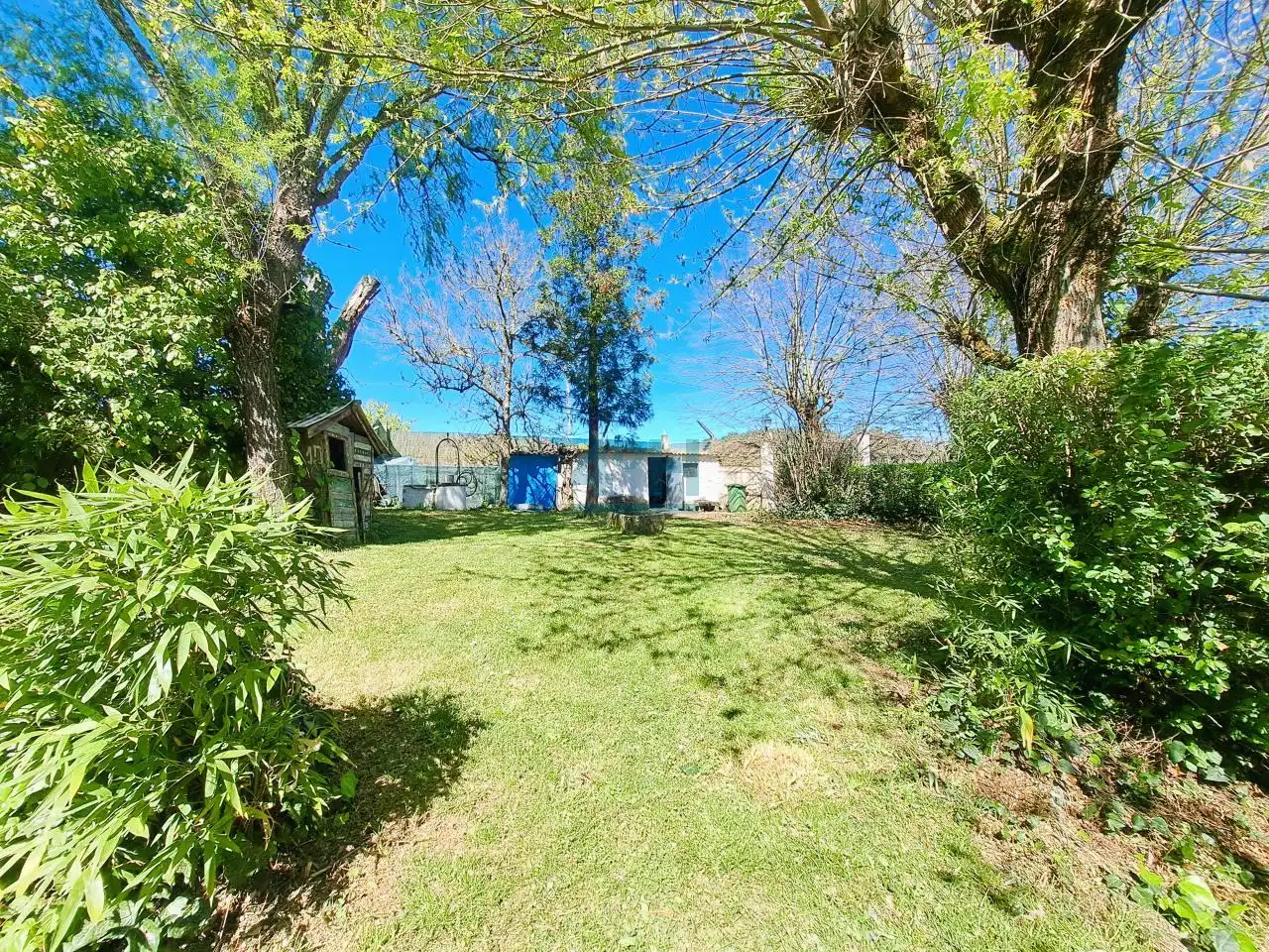 Casa o xalet en venda en San Cibrao das Viñas amb Calefacció, Jardí privat i Terrassa