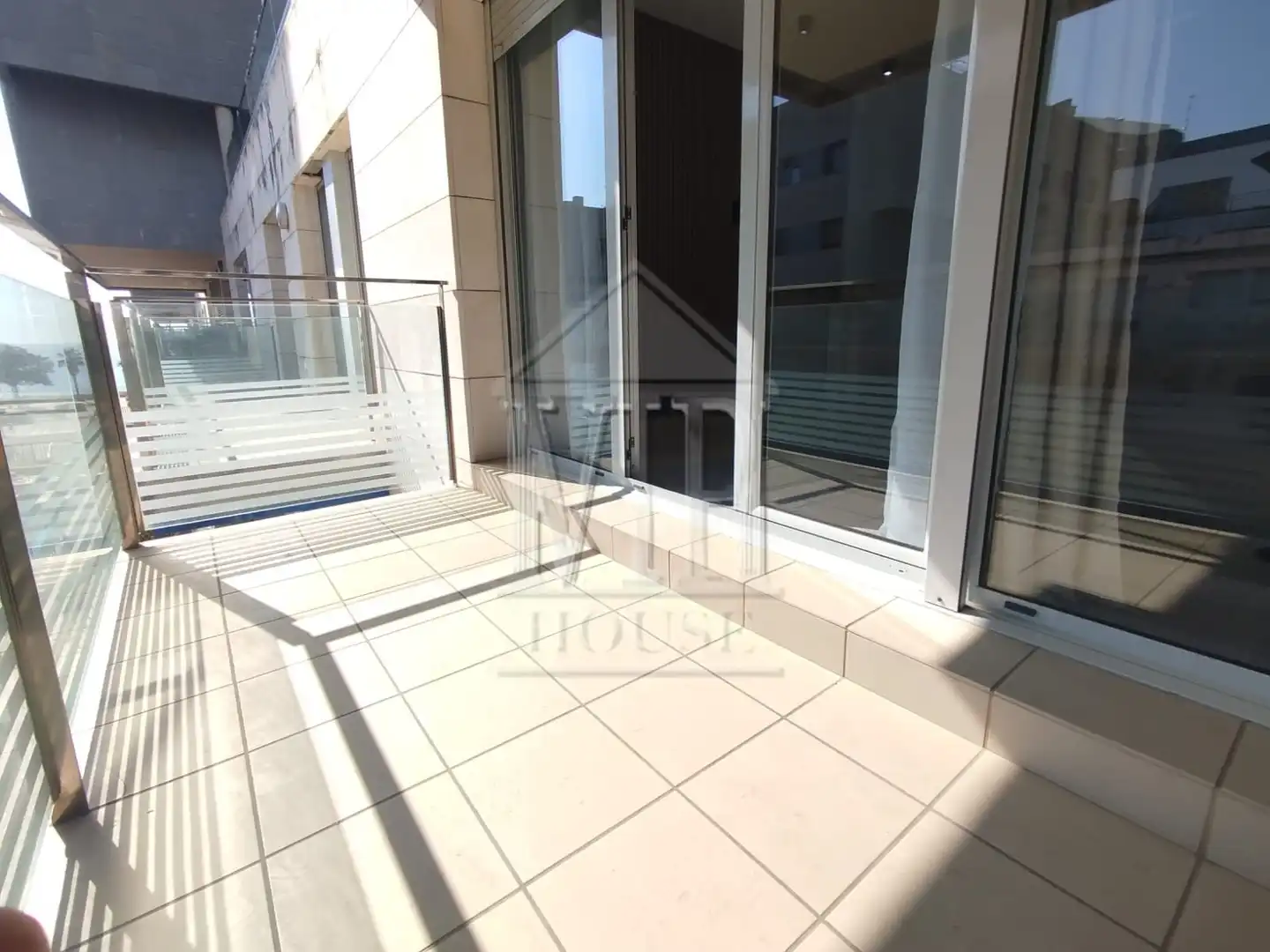Terrace of Flat for sale in Badalona  with Air Conditioner, Heating and Furnished