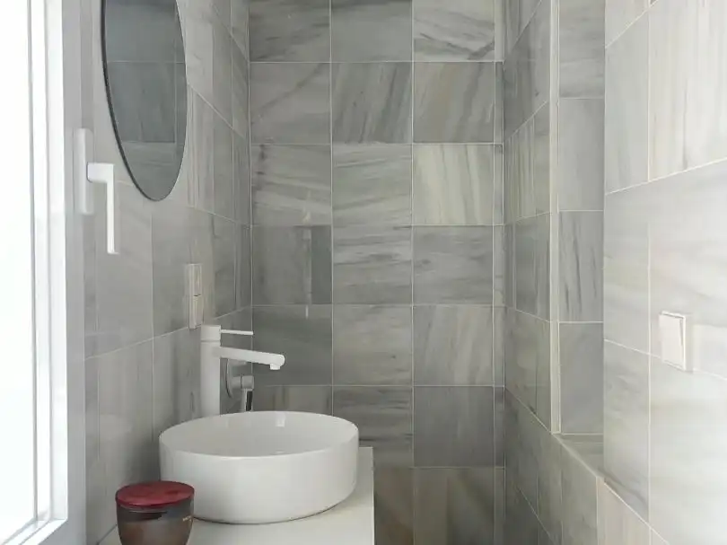 Bathroom of Flat for rent in Beiro