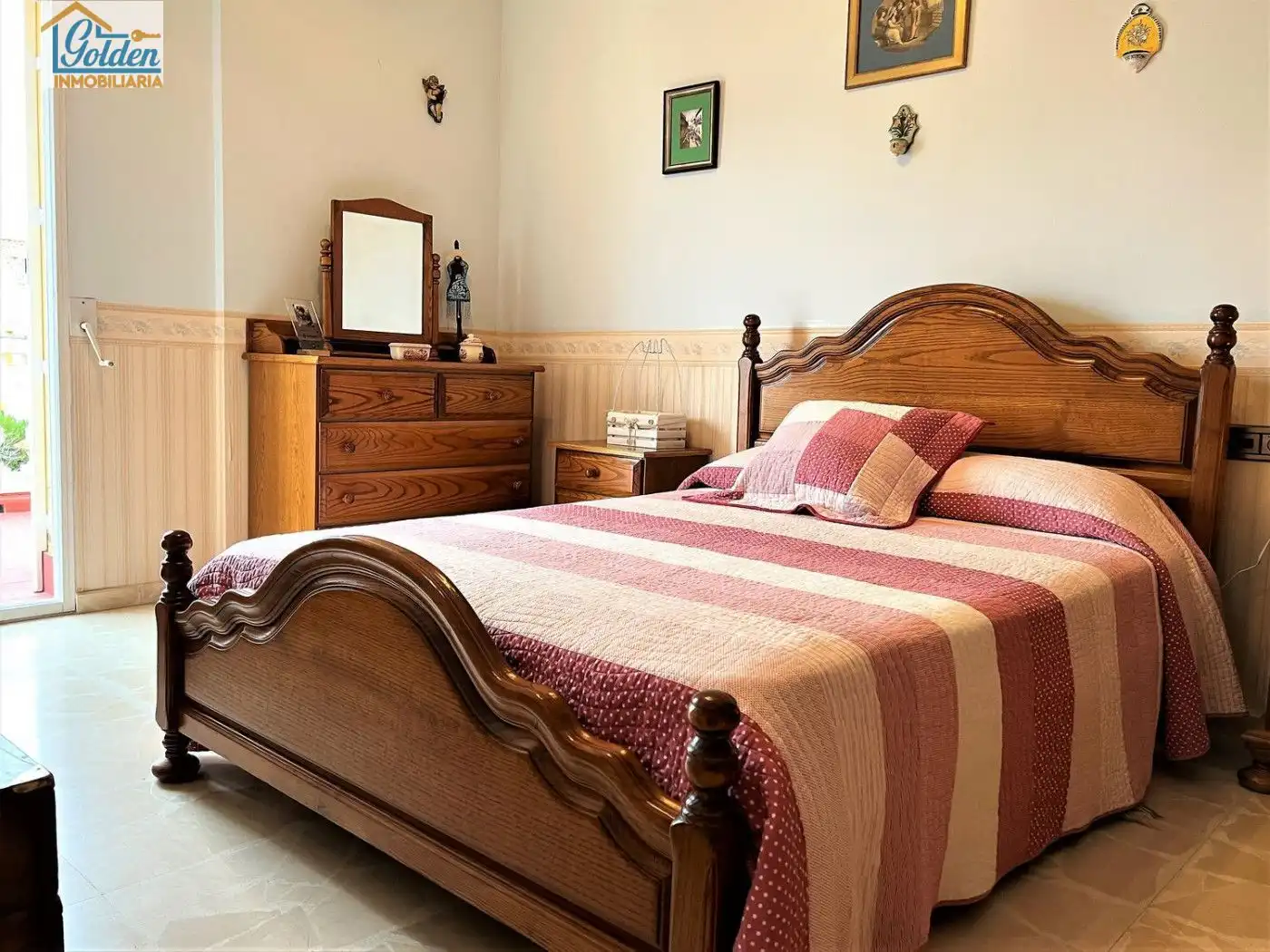 Dormitori de Casa o xalet en venda en Don Benito amb Aire condicionat, Jardí privat i Terrassa