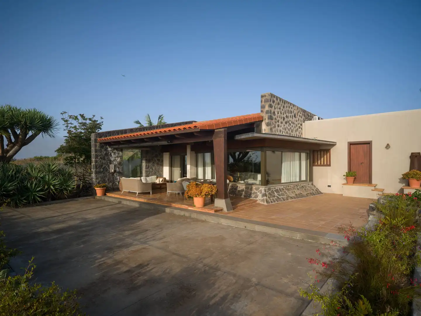 Vista exterior de Casa o chalet en venta en Tacoronte con Calefacción, Jardín privado y Terraza