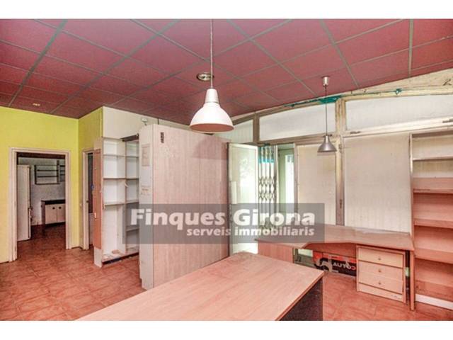 Piso en Venta en Calle Francesc Mateu en Montjuïc