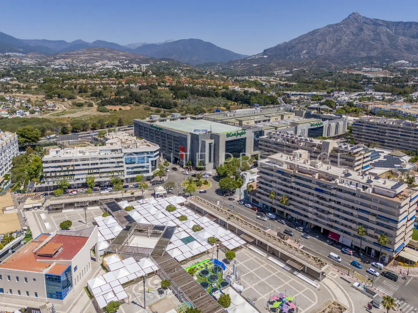Apartament amb piscina en venda a Nueva Andalucía, imagen 28