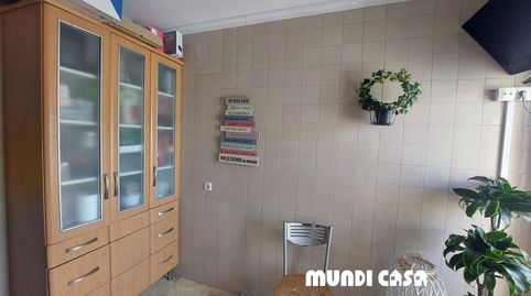 Foto 5 de Piso en venta en Marcial Adalid, Santa Uxía de Ribeira, Ribeira