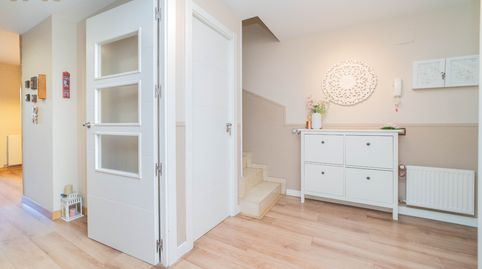 Foto 2 de Piso en venta en Calle Los Nardos, Valderas - Los Castillos, Alcorcón