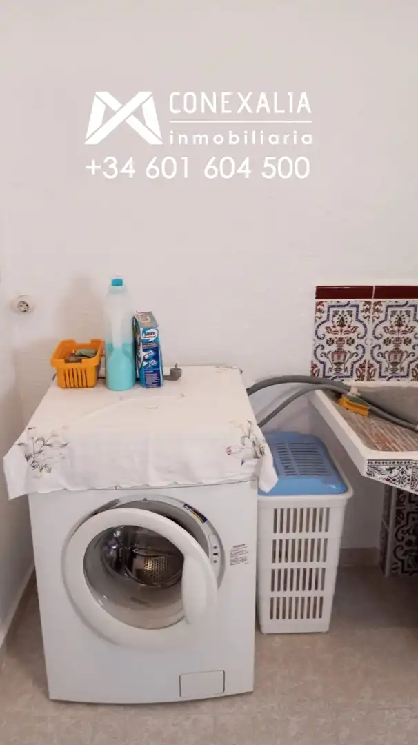 Cuina de Casa o xalet en venda en Olvera amb Terrassa i Balcó