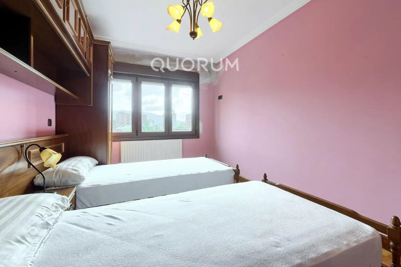 Bedroom of Flat for sale in Bilbao   with Heating, Storage room and Furnished